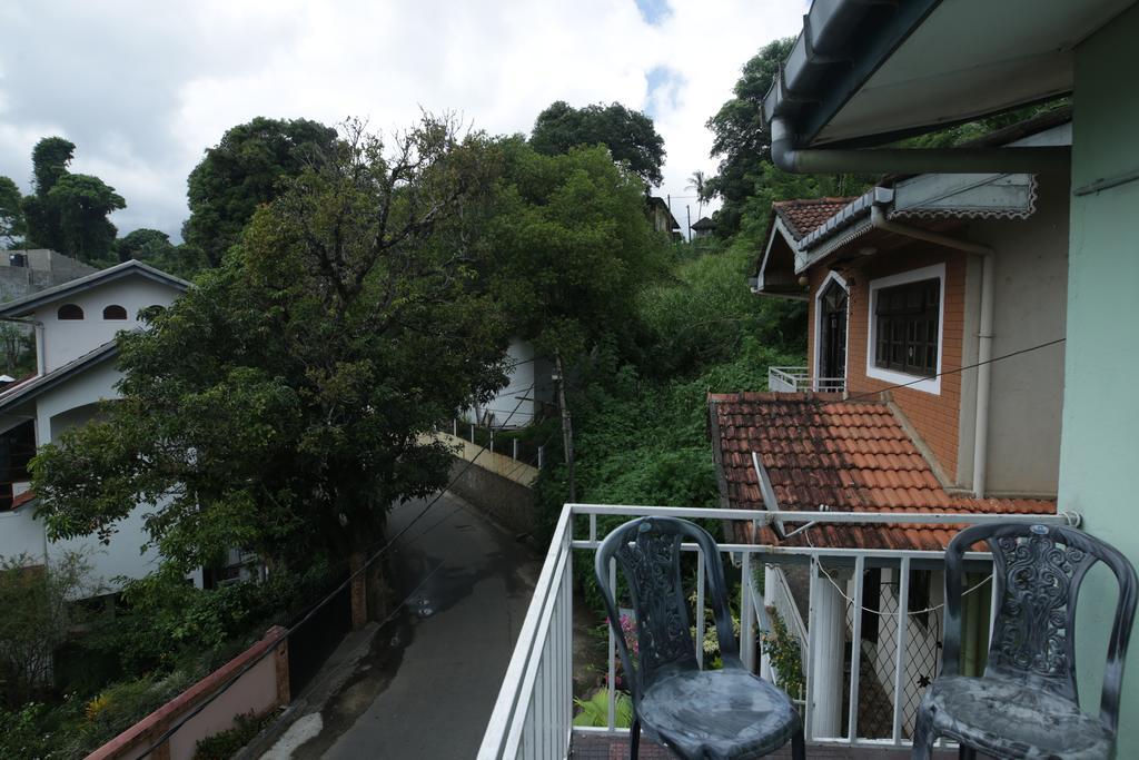 Araliya Holiday Bungalow Kandy Exterior photo