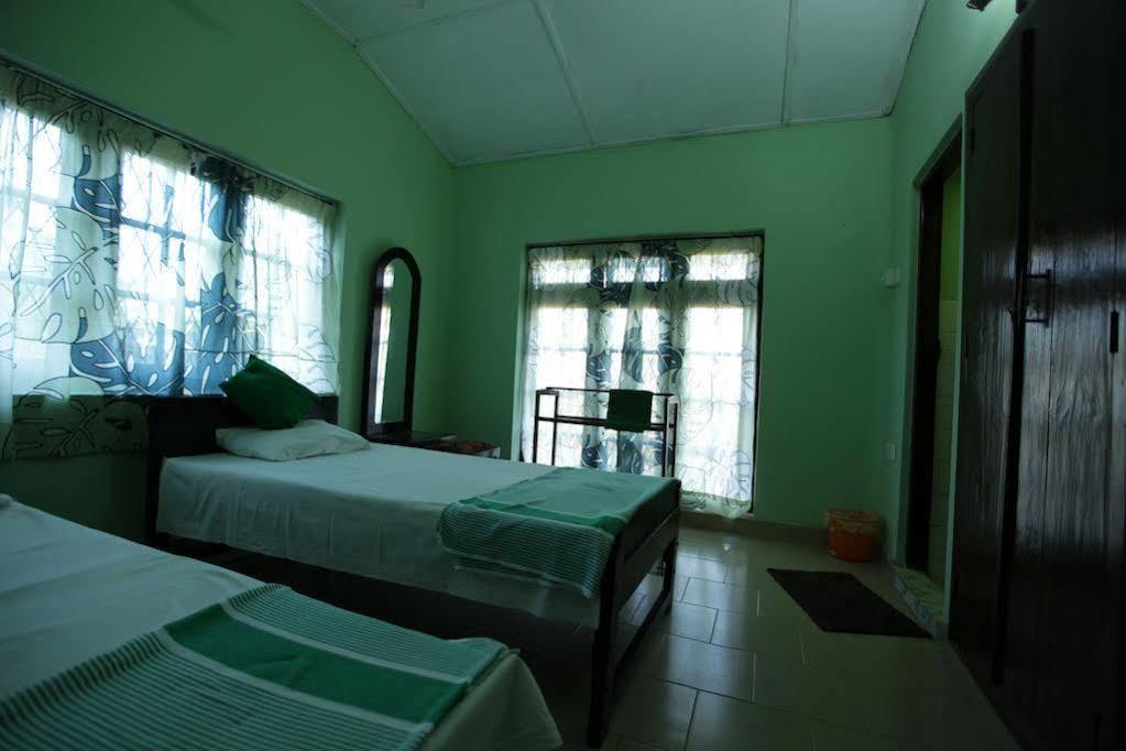Araliya Holiday Bungalow Kandy Exterior photo