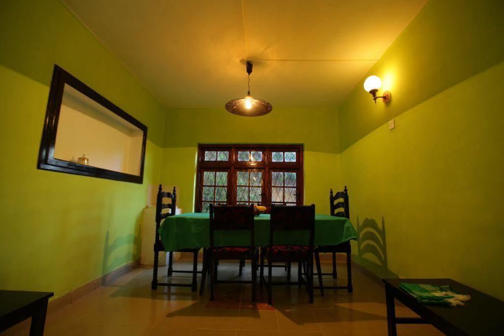 Araliya Holiday Bungalow Kandy Exterior photo